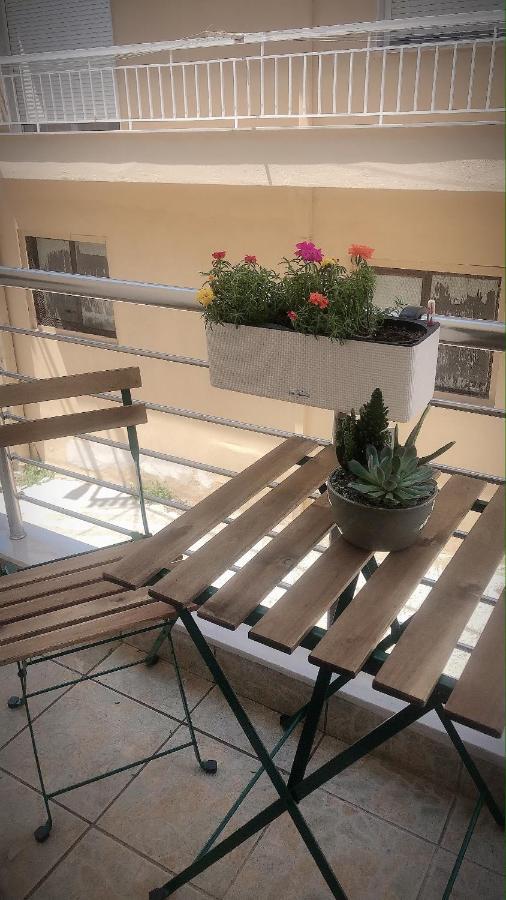 The Green Apartment Kavala Exteriör bild